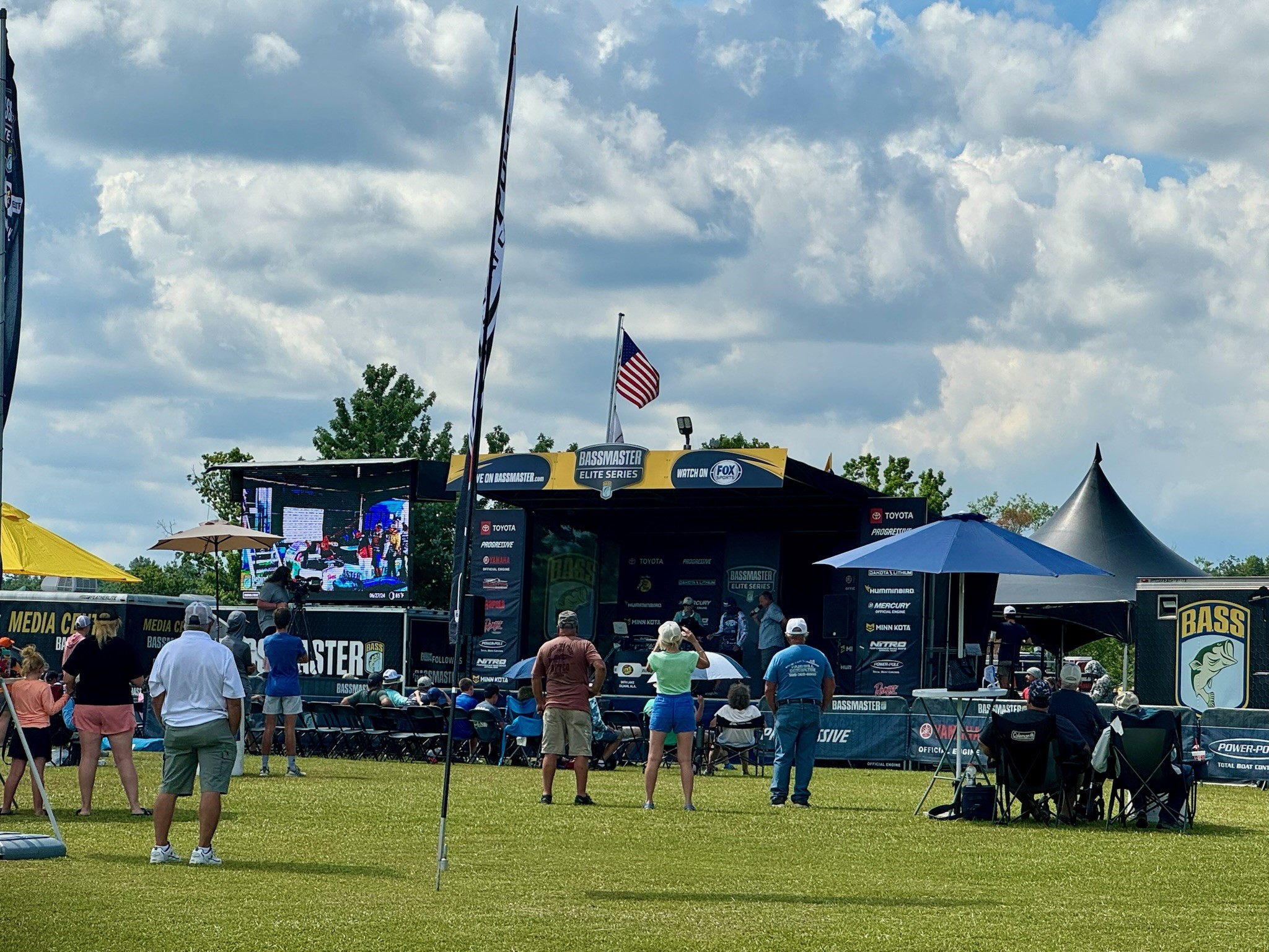 Bassmaster Elite Series Stage